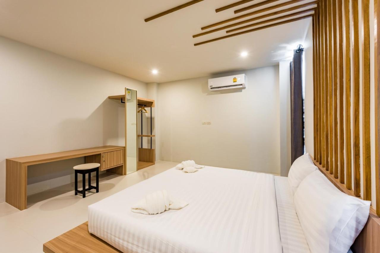 Phuket Marine Poshtel - Sha Plus Chalong Extérieur photo