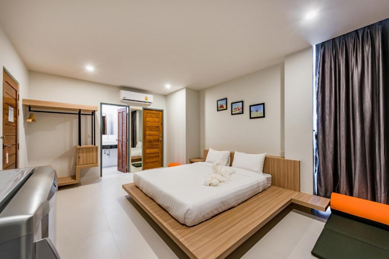 Phuket Marine Poshtel - Sha Plus Chalong Extérieur photo